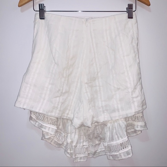 LPA Angie Skort in White - Picture 7 of 7